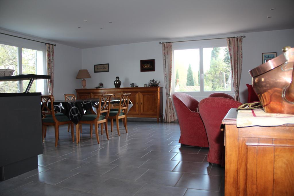 Villa Des Oliviers Fontvieille Kültér fotó
